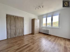 Pronájem bytu 2+1, Chomutov, Václavská, 52 m2