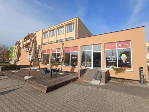 Pronájem restaurace, Stod, 235 m2