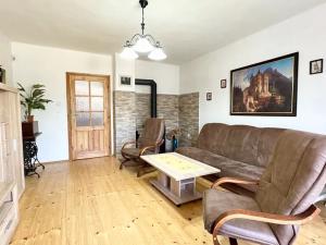 Prodej rodinného domu, Větřní, V Lukách, 208 m2