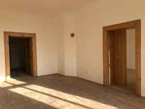 Pronájem bytu 2+1, Hradec Králové, Velké náměstí, 88 m2