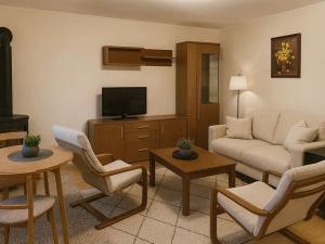 Pronájem bytu 2+kk, Praha - Nebušice, 45 m2