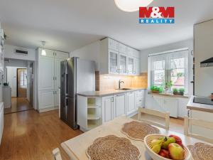 Prodej bytu 4+1, Sokolov, nábřeží Petra Bezruče, 93 m2