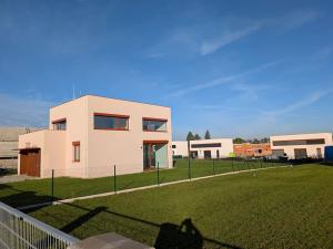 Prodej rodinného domu, Úvaly, Chelčického, 191 m2