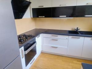 Prodej bytu 3+1, Praha - Kobylisy, Paláskova, 65 m2