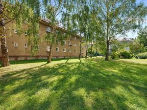 Pronájem bytu 1+1, Kladno, Vodárenská, 30 m2