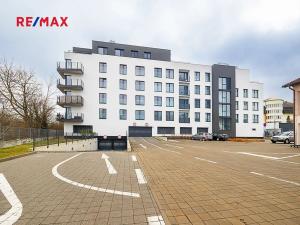 Pronájem bytu 1+kk, Beroun, Na Parkáně, 40 m2