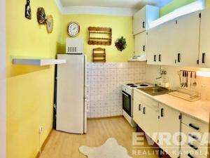 Pronájem bytu 2+kk, Kolín - Kolín II, Moravcova, 38 m2