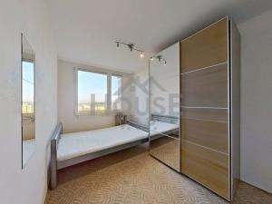 Prodej bytu 2+1, Praha - Řepy, Laudova, 42 m2