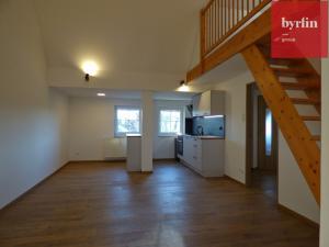 Pronájem bytu 2+1, Opava, Na Dolním poli, 42 m2