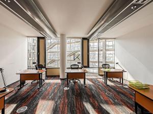 Pronájem kanceláře, Praha - Karlín, Karolinská, 2586 m2