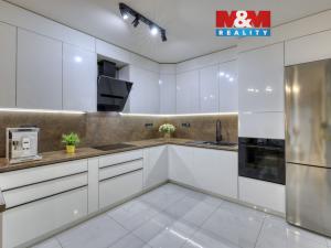 Prodej bytu 2+kk, Praha, Dagmar Burešové, 61 m2