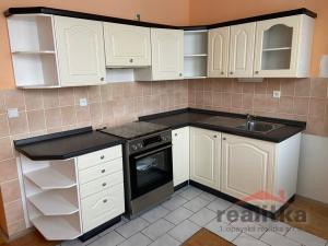 Prodej bytu 2+1, Opava - Kateřinky, Holasická, 59 m2