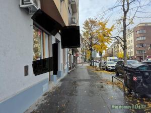 Pronájem obchodního prostoru, Praha - Vršovice, Vršovická, 70 m2