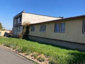 Prodej obchodního prostoru, Světice, V Zahradách, 110 m2