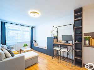 Prodej bytu 2+kk, Praha, Borovanského, 43 m2