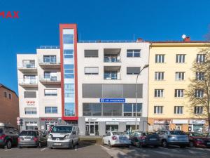 Pronájem kanceláře, Hradec Králové - Pražské Předměstí, U Koruny, 92 m2