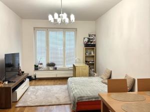Pronájem bytu 2+kk, Karlovy Vary, Jateční, 49 m2