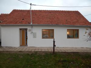 Prodej rodinného domu, Hostěrádky-Rešov, 100 m2