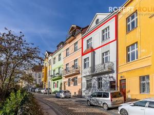 Pronájem bytu 2+1, Praha - Střešovice, Na Petynce, 77 m2