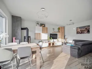 Prodej rodinného domu, Pardubice - Doubravice, 108 m2