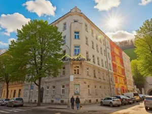 Pronájem kanceláře, Praha, Pernerova, 88 m2