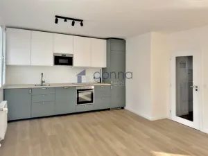 Pronájem bytu 3+kk, Praha, Rumburská, 54 m2