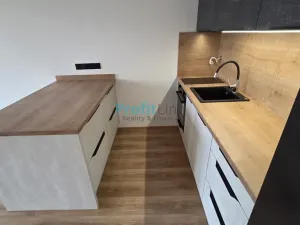 Pronájem bytu 1+kk, Lanškroun, Kežmarská, 50 m2