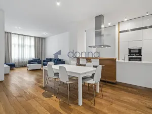 Pronájem bytu 3+kk, Praha, Laubova, 109 m2