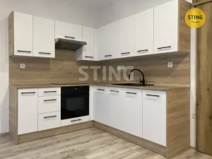 Pronájem bytu 2+kk, Opava, Hviezdoslavova, 52 m2