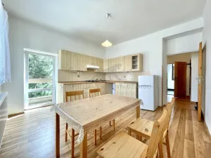 Pronájem atypického bytu, Praha - Strašnice, Pod strání, 9 m2