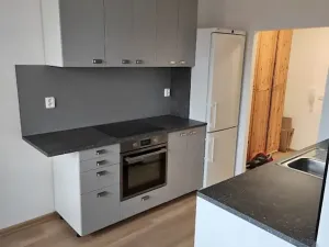 Pronájem bytu 1+kk, Praha, 35 m2