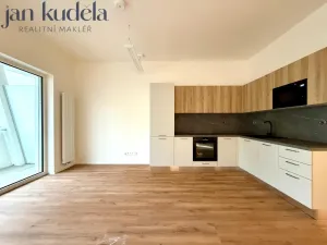 Pronájem bytu 2+kk, Brno, Komárovská, 54 m2