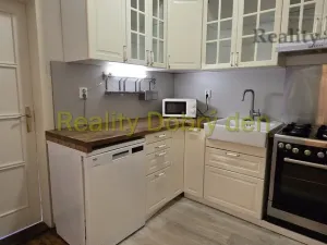 Prodej bytu 2+1, Opava, Dolní náměstí, 85 m2