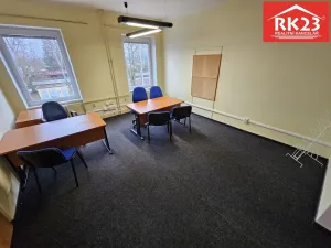 Pronájem kanceláře, Mariánské Lázně, Nádražní náměstí, 22 m2