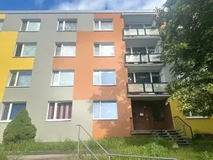 Prodej bytu 3+1, Kadaň, Husova, 66 m2
