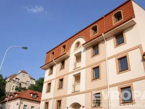 Prodej bytu 1+kk, Praha - Braník, Na vinohradu, 21 m2