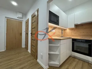 Pronájem bytu 1+kk, Vsetín, Jasenická, 24 m2