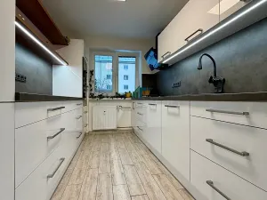 Pronájem bytu 2+1, Pardubice, Jiránkova, 63 m2