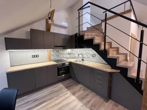 Pronájem bytu 2+kk, Olomouc, Hněvotínská, 88 m2