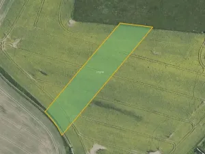 Prodej pole, Votice, 3905 m2