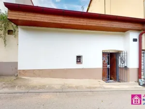 Prodej vinného sklepa, Valtice, Střelecká, 74 m2