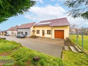 Prodej rodinného domu, Ostrožská Nová Ves, V uličce, 244 m2