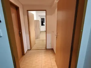 Pronájem bytu 1+kk, Praha - Michle, Jihlavská, 26 m2