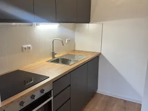 Prodej bytu 2+kk, Praha - Bohnice, Kusého, 40 m2