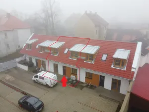 Prodej bytu 4+kk, Stochov, náměstí u dubu, 96 m2