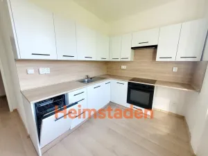 Pronájem bytu 2+1, Havířov - Město, Erbenova, 51 m2