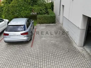 Prodej garážového stání, České Budějovice, Nová, 14 m2