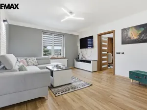 Prodej bytu 4+kk, Karlovy Vary - Tašovice, Slovanská, 96 m2