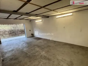 Pronájem garáže, Luhačovice, V Drahách, 30 m2
