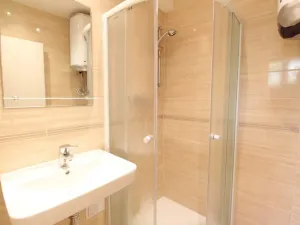 Pronájem bytu 2+1, Praha - Krč, Obětí 6. května, 40 m2